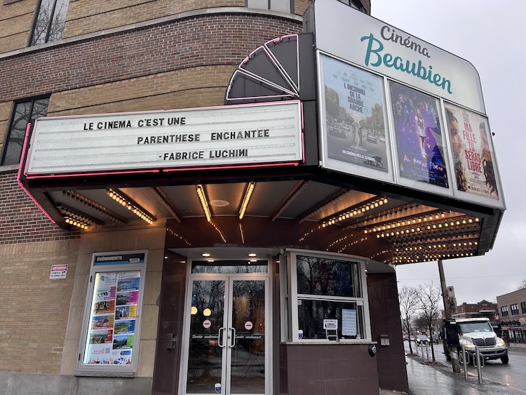 Front view of Cinema Beaubien